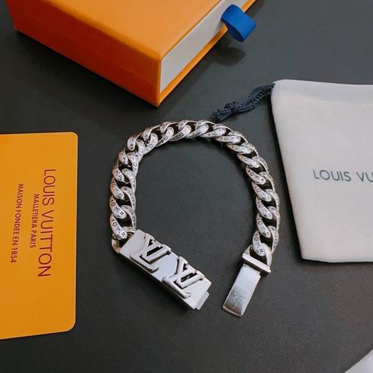 LV Bracelet 11lyh370